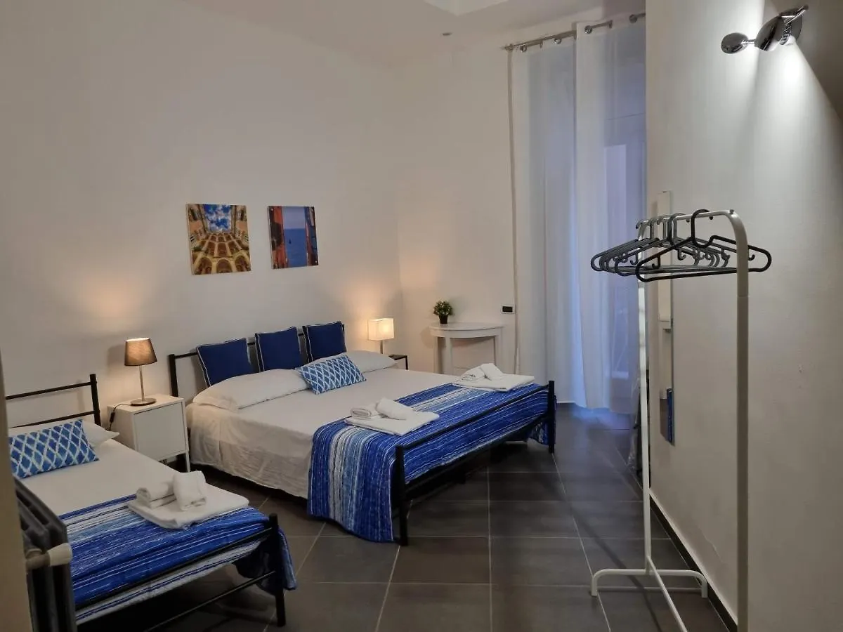 Apartamento Napoli Sottosopra Chiaia  Nápoles