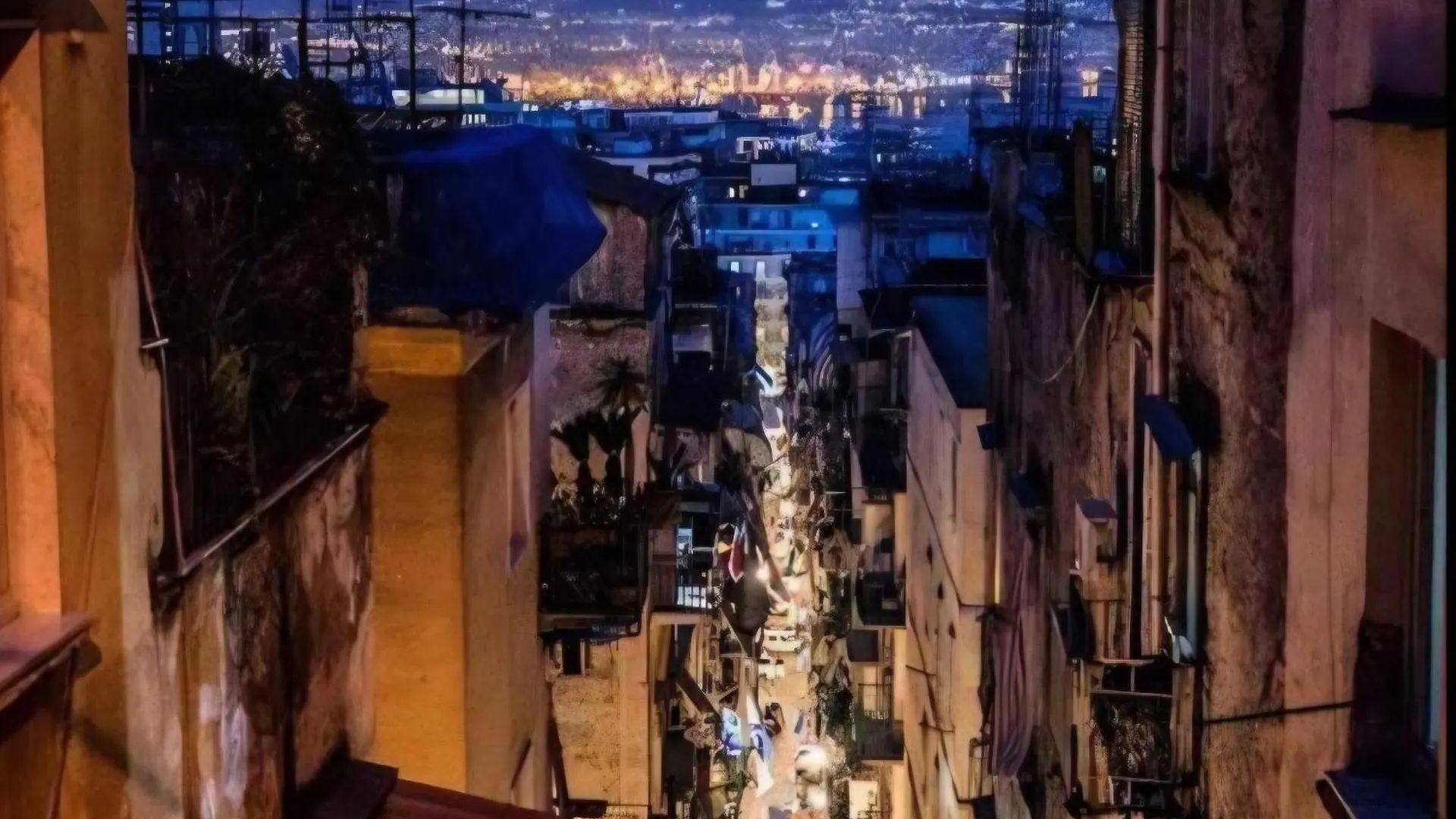 Apartamento Napoli Sottosopra Chiaia  Nápoles